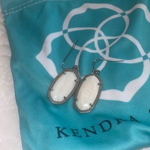Kendra Scott Elle Drop Earrings